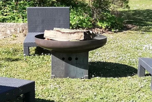 brasero metallique à Freneuse dans les Yvelines 78