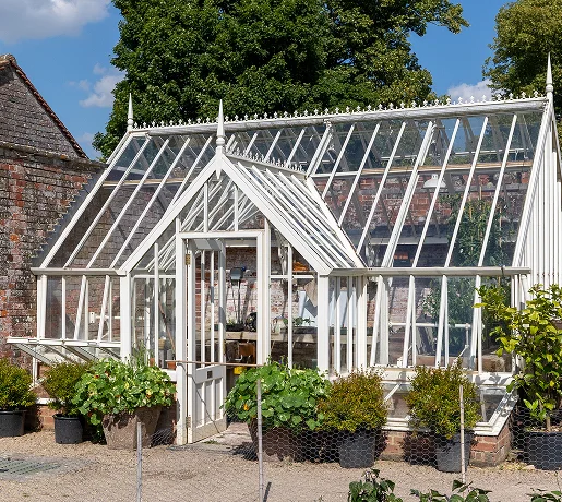 serres metalliques à Freneuse dans les Yvelines 78